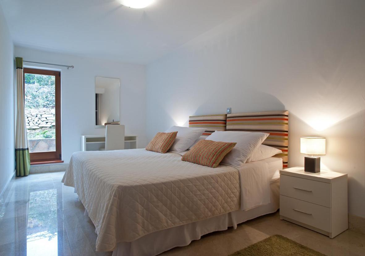 Apartments - Villa Ana Milna  Dış mekan fotoğraf