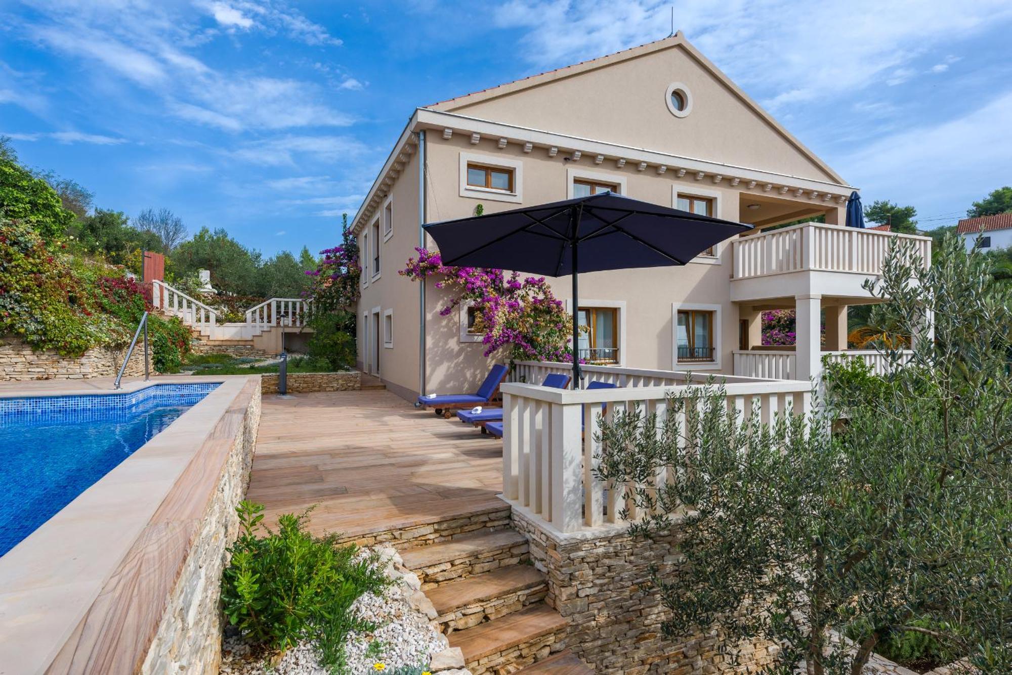 Apartments - Villa Ana Milna  Dış mekan fotoğraf